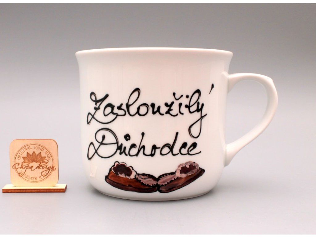 Porcelánový hrnek 0,6 l Zasloužilý důchodce