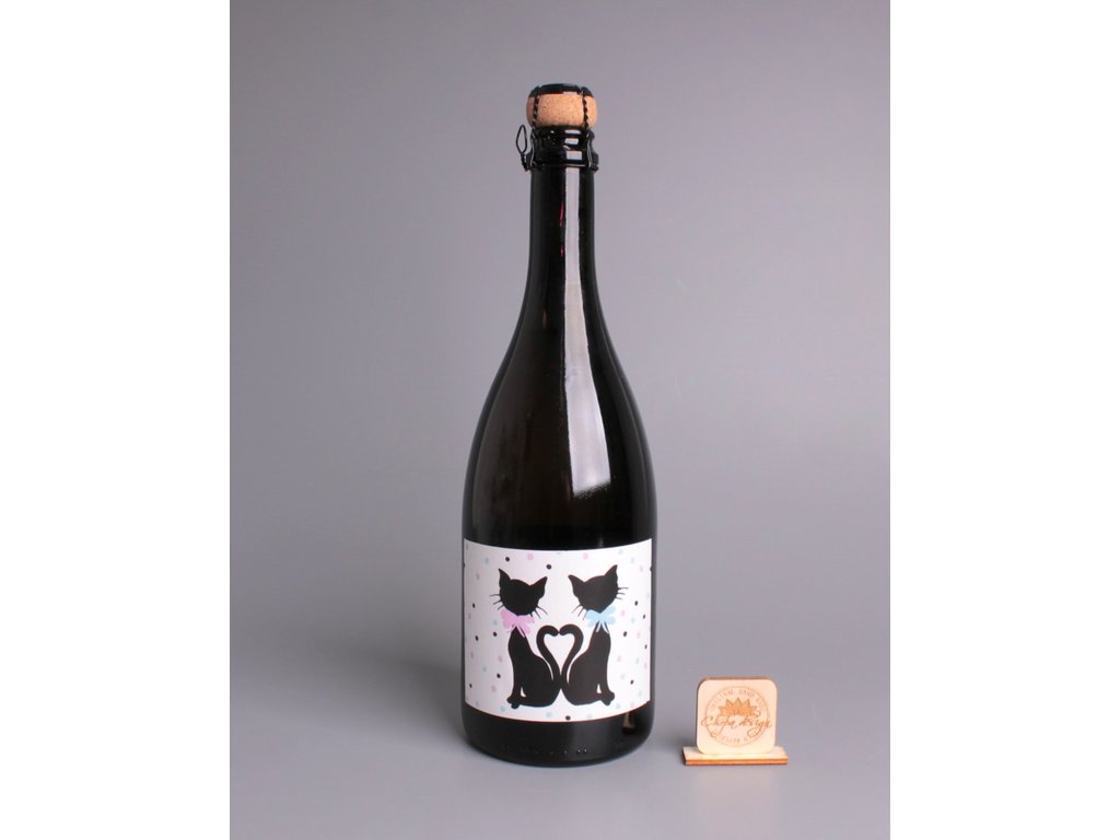 Sekt Charmat brut s etiketou - kočky s mašlí