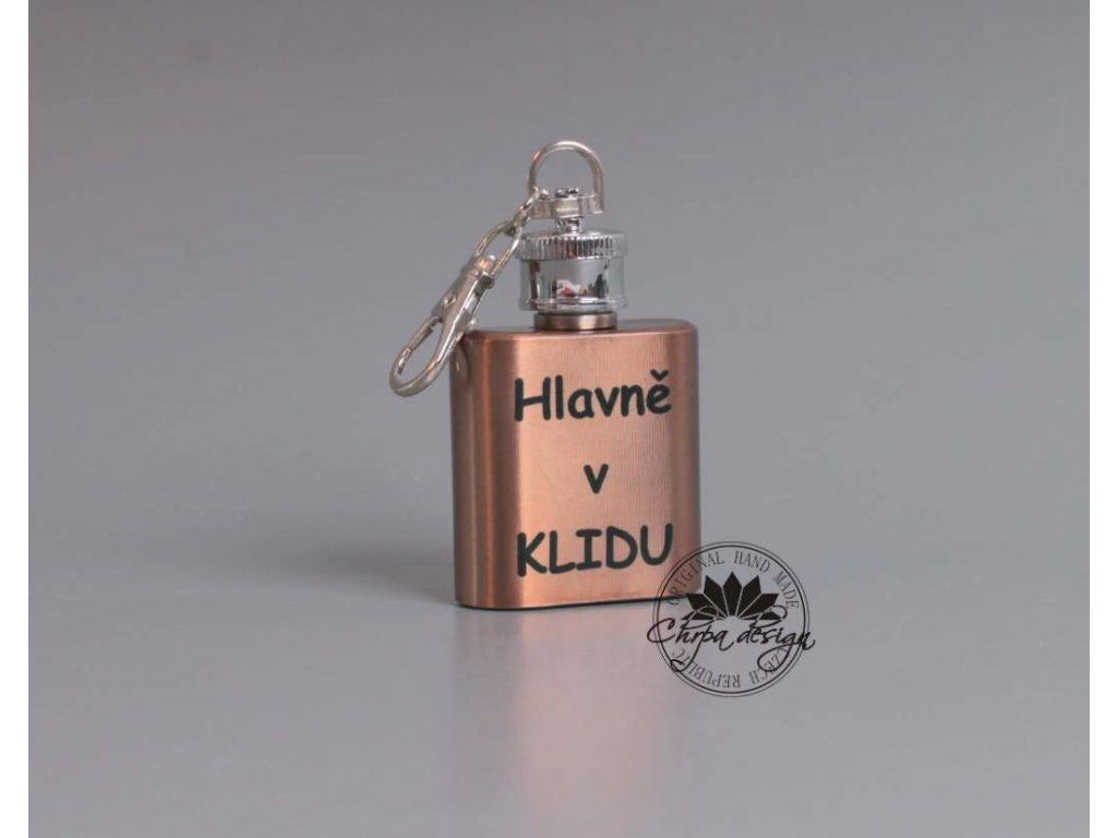 Placatečka přívěšek - hnědá, hlavně v klidu
